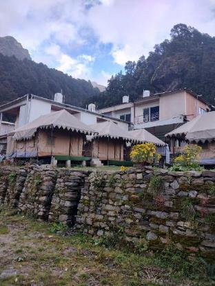 amar resort chopta tungnath