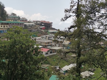 amar resort chopta tungnath