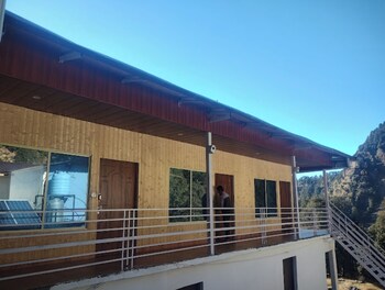 amar resort chopta tungnath