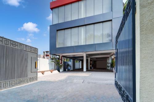 super townhouse oak the dev regency