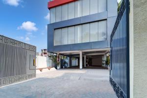 super townhouse oak the dev regency