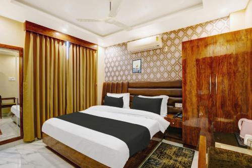 super townhouse oak the dev regency