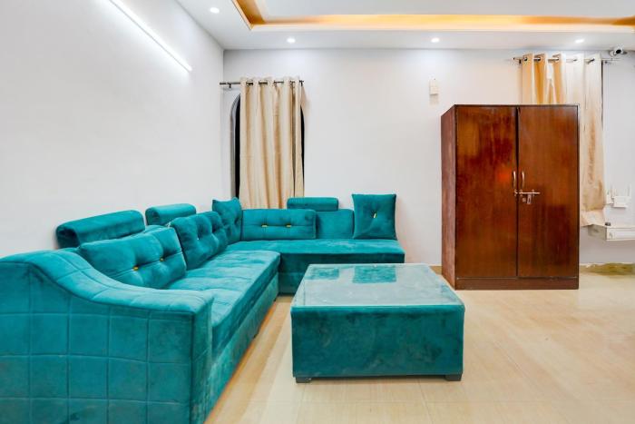 hotel o silver key kd plaza near saket metro station