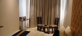 Lotus Deluxe Rooms,,4 star