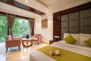 alt life luxe himalayan crown mcelodganj