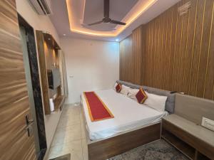 hotel hanuman palace