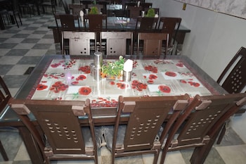 hotel hanuman palace