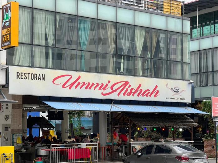 afie hostel klia airport transit