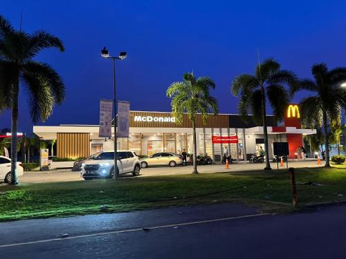 afie hostel klia airport transit