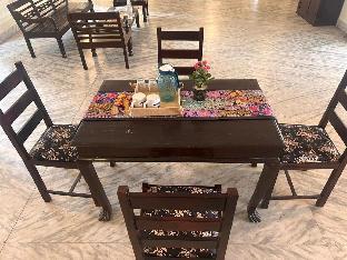 urban trippers shamiyana villa byarindam