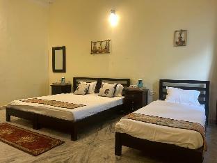 urban trippers shamiyana villa byarindam