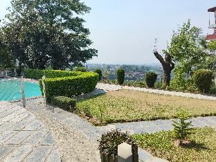 the whispering winds resort