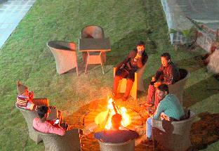 the whispering winds resort