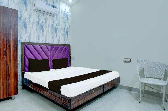 hotel golden roof