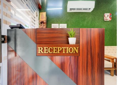 Hotel Golden Roof,,3 star