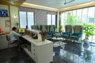 dnyanprabha executive