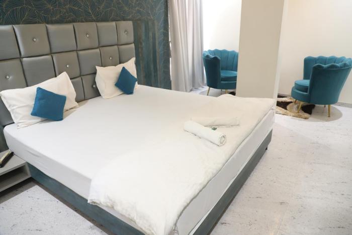 dnyanprabha executive