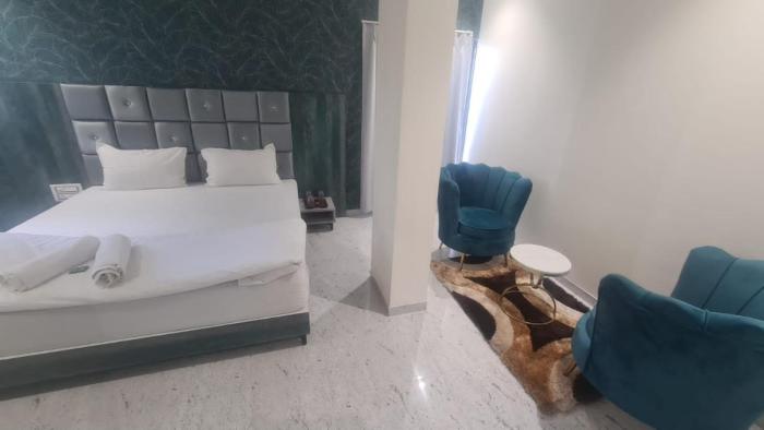 dnyanprabha executive