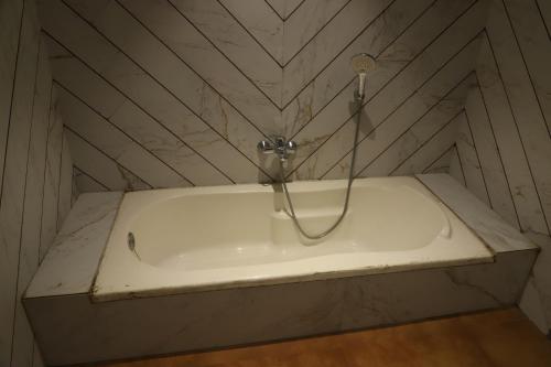 dnyanprabha executive