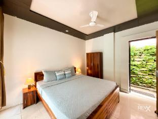 the sona heli resort