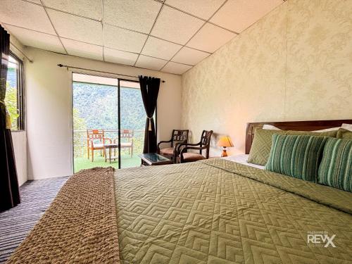 the sona heli resort