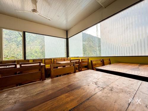 the sona heli resort