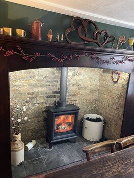 The Globe House,,4 star