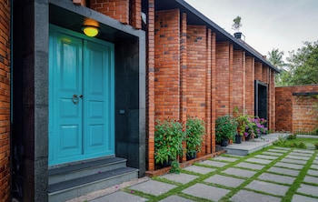 tentgram brick house