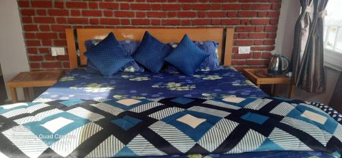 The Dhaila's Nest Inn,,2 star