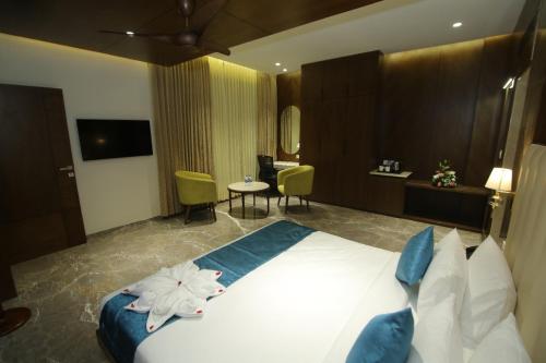 the ocean pearl ujire