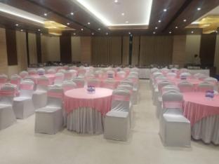 the ocean pearl ujire