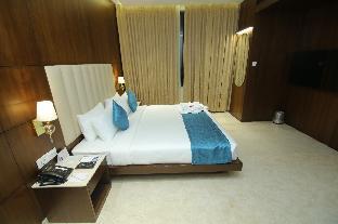 the ocean pearl ujire