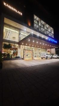 the ocean pearl ujire