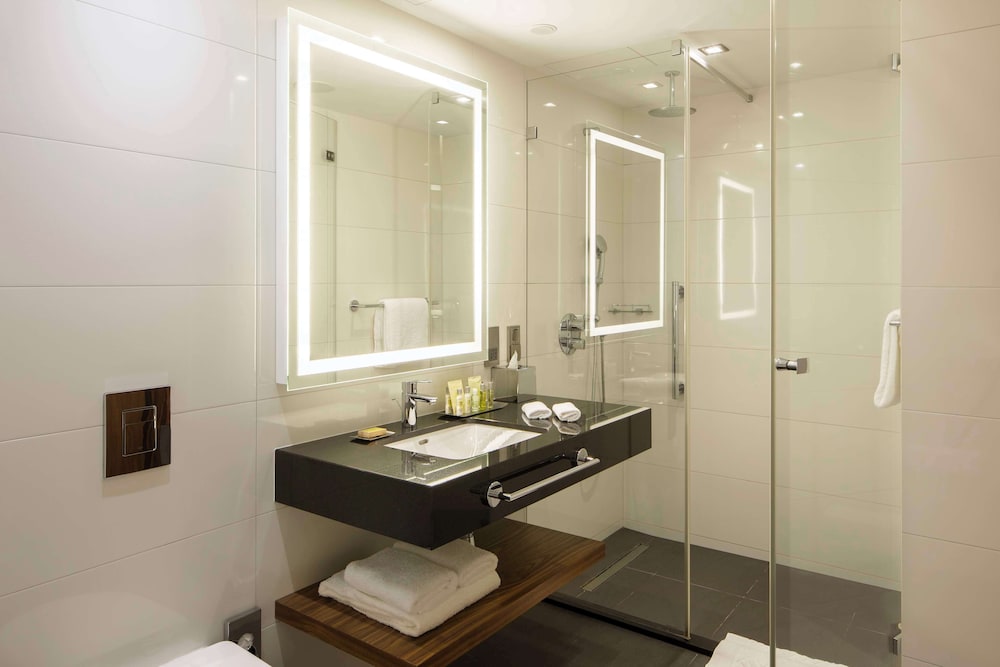 doubletree by hilton hotel lodz
