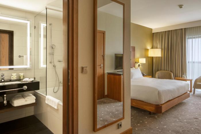 doubletree by hilton hotel lodz