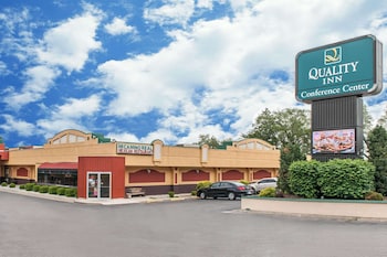 Quality Inn Conference Center Logansport,Kokomo>>Indiana,3 star