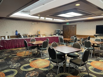 quality inn conference center logansport