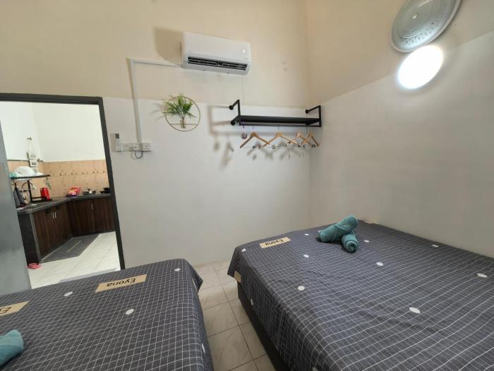 padang serai deluxe roomstay