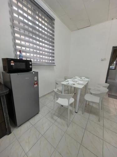 padang serai deluxe roomstay