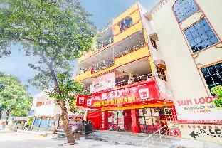 Spot On Sun Lodge And Banquet Hall,,2 star