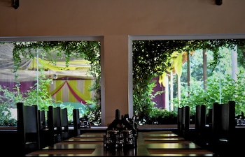 the greenwich resort