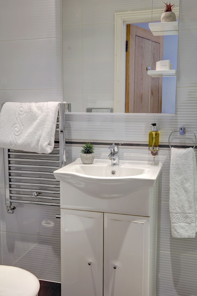 best western chiswick palace and suites