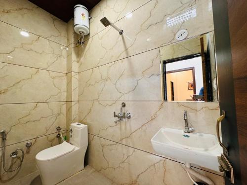 home escape 2bhk retreat pvt home