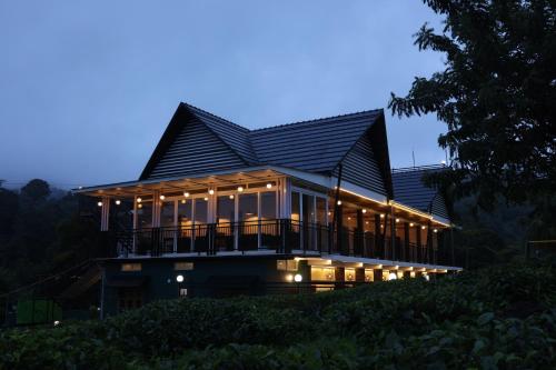 Jungle View Resort,,5 star