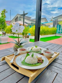 Tijami Villa & Resort,,3 star