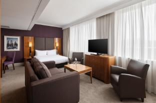 crowne plaza london ealing by ihg