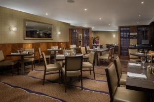 crowne plaza london ealing by ihg