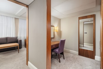 crowne plaza london ealing by ihg