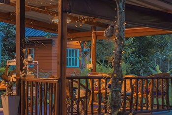 Rat Min House,,3 star