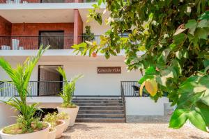 studio 109 apartment by tisyastays